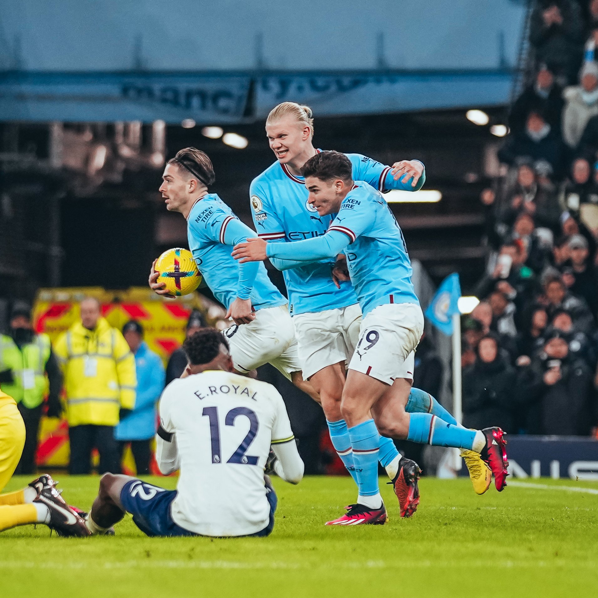 Highlights: Manchester City 4-2 Tottenham Hotspur